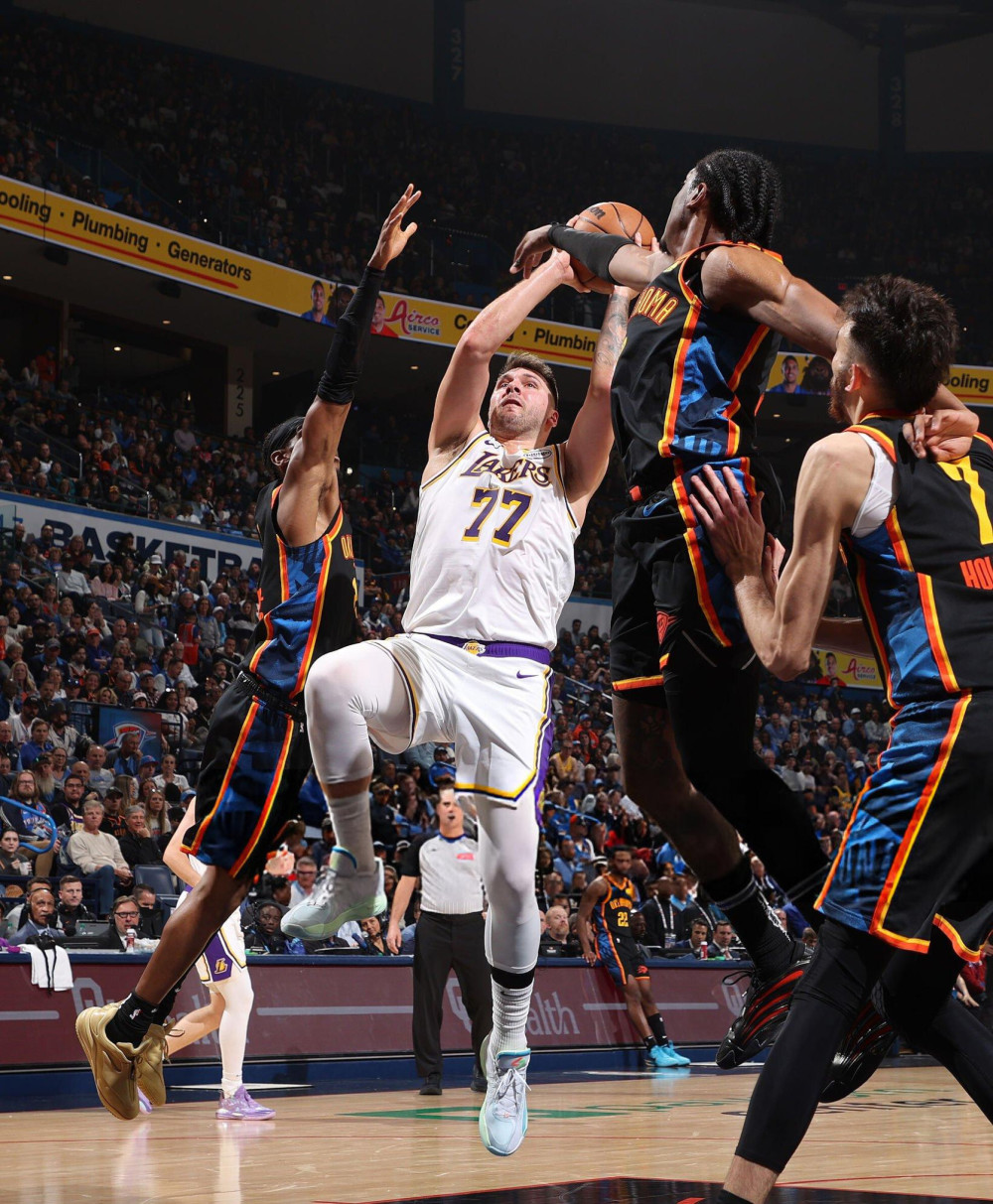 东契奇连续七场比赛得分超过挺进下一轮，曼联挑战极限！的简单介绍NG28Gaming